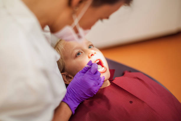 Best Dentist for Tooth Abscess  in Highland, KS